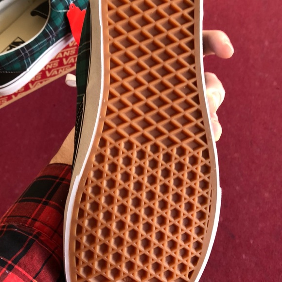 Vans - Picture 4 of 4